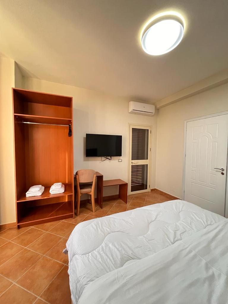 Belix Hotel Apartments, Near The Beach Durrës Exterior foto